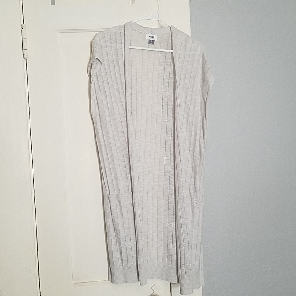 Old Navy open front sleeveless sweater
